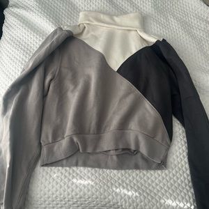 Abercrombie mock neck sweatshirt